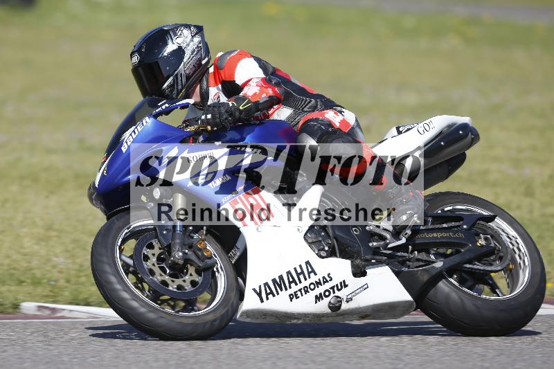 /10 20.04.2026  Pluess Moto Sport ADR/Freies Fahren/18